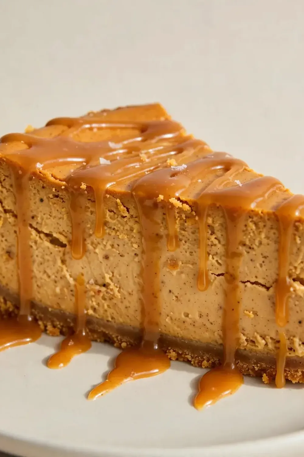 Pumpkin Cheesecake with Caramel Drizzle