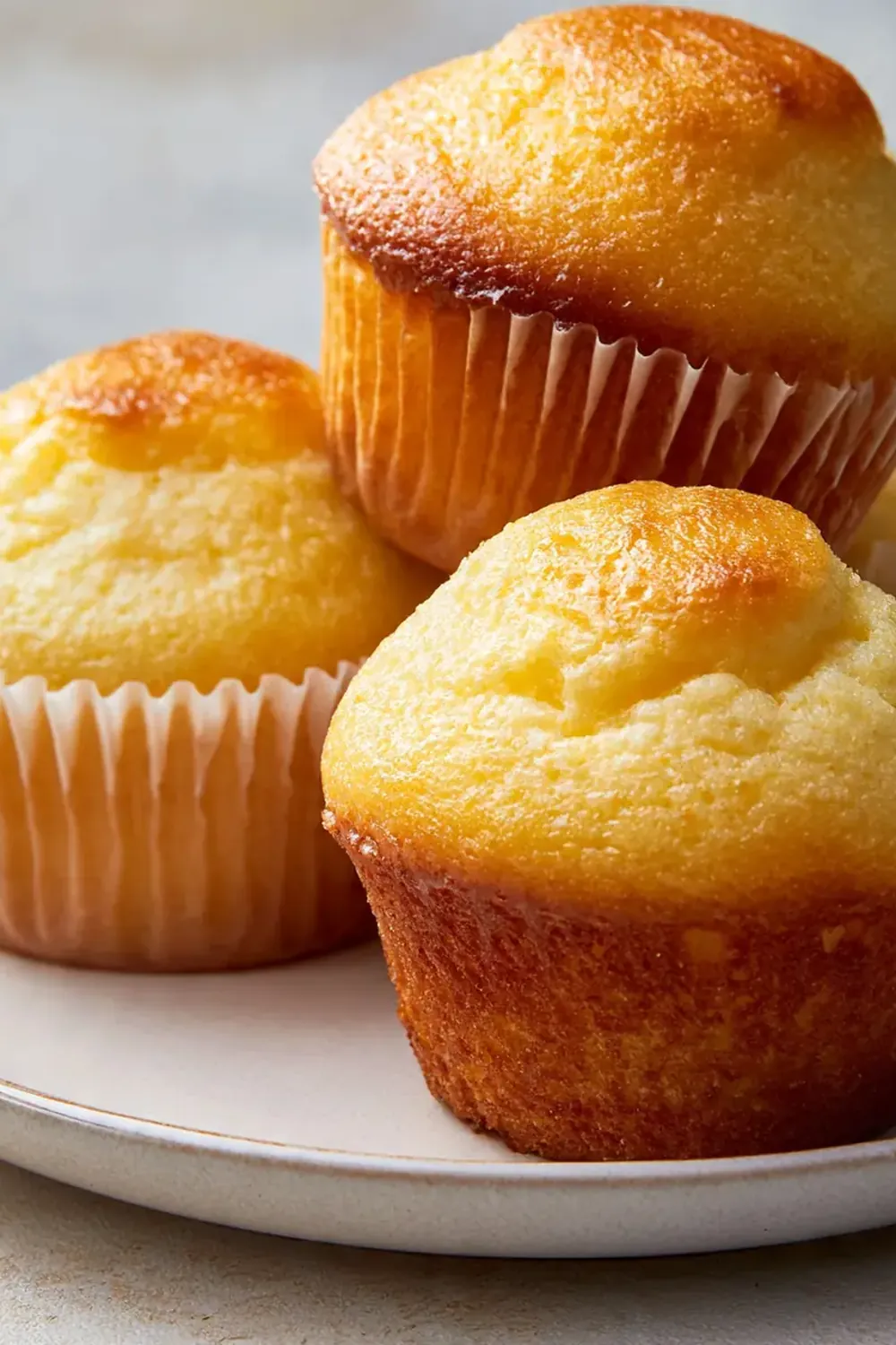 Fluffy 3 Ingredient Lemon Cupcakes Recipe