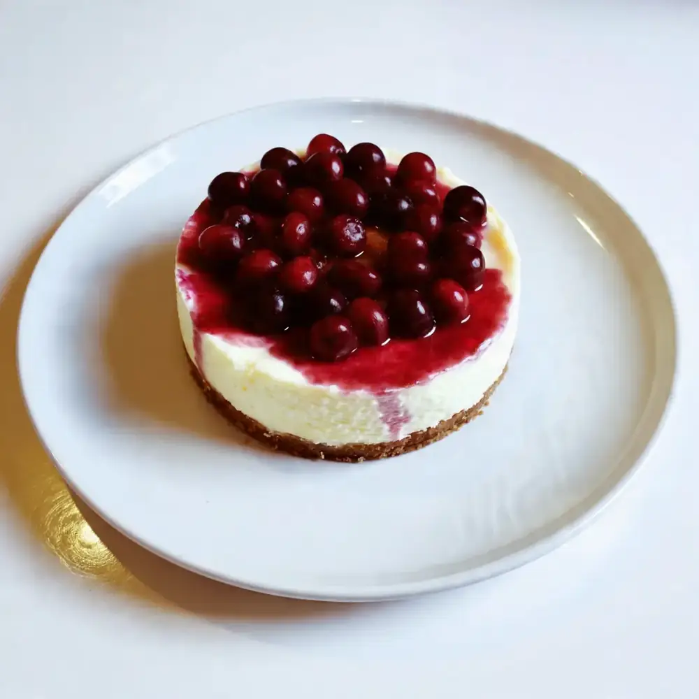 No-Bake Cranberry Cheesecake