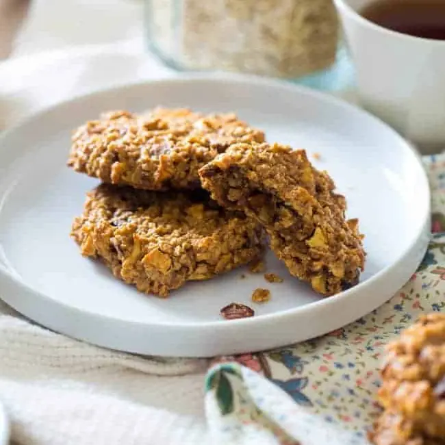 Soft Apple Breakfast Cookies With Oats And Raisins